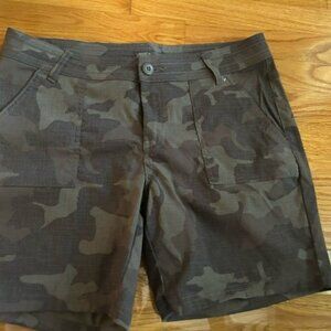 Prana hiking shorts